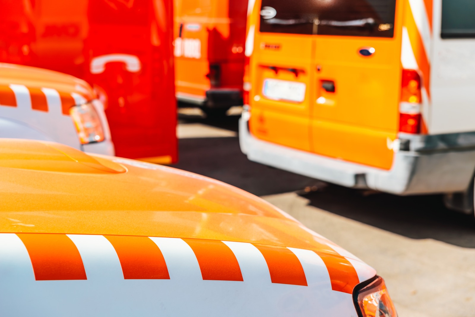 Commercial fleet vehicle graphics